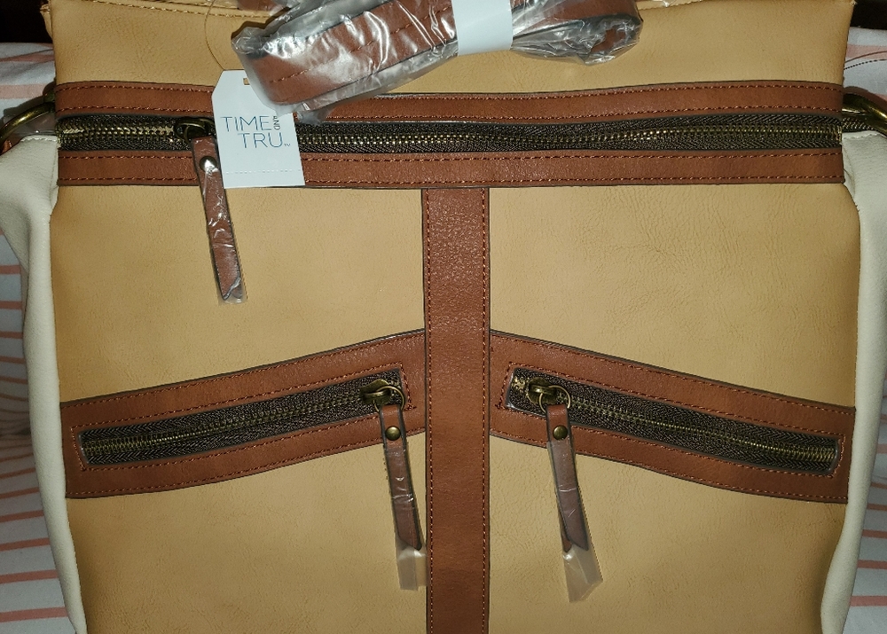 Time and Tru GiGi Vacheta Tote Purse